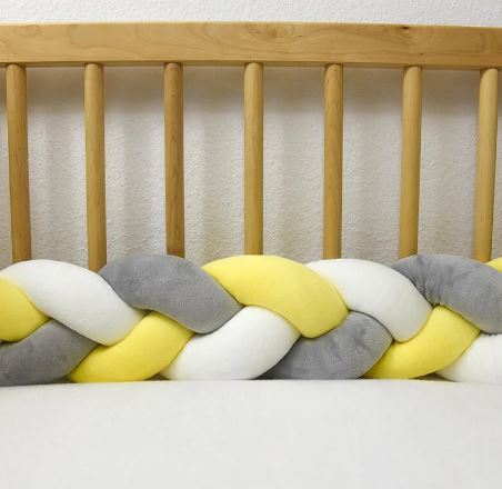 Tresse de lit gris blanc jaune - Surface Bébé