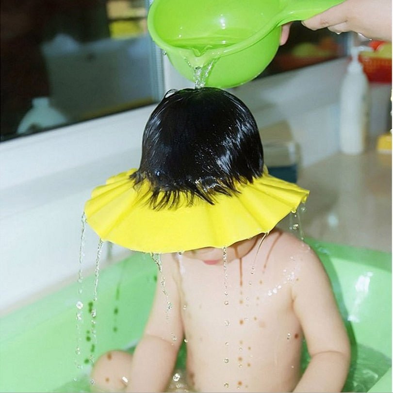Visière chapeau pour douche bébé I ShampooCap™ - Surface Bébé